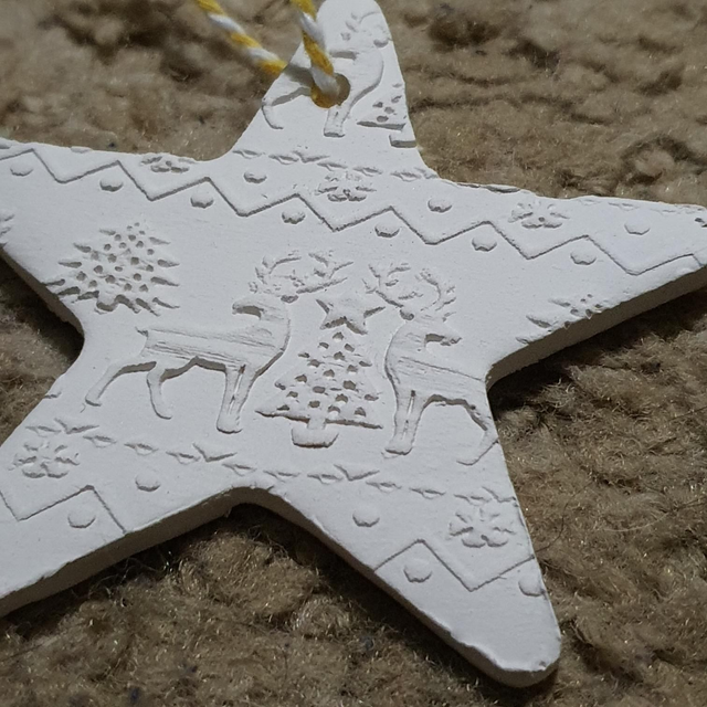 Star Xmas decoration/present tag (paintable)