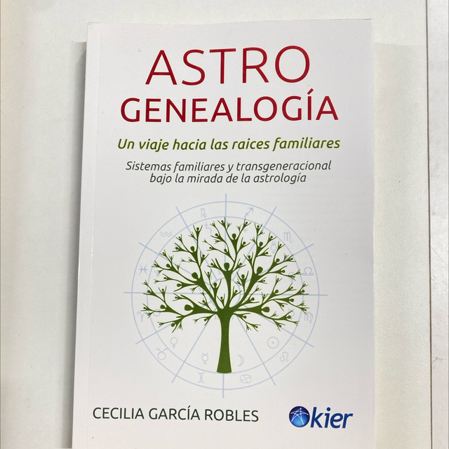 Astrogenealogía. Cecilia García Robles