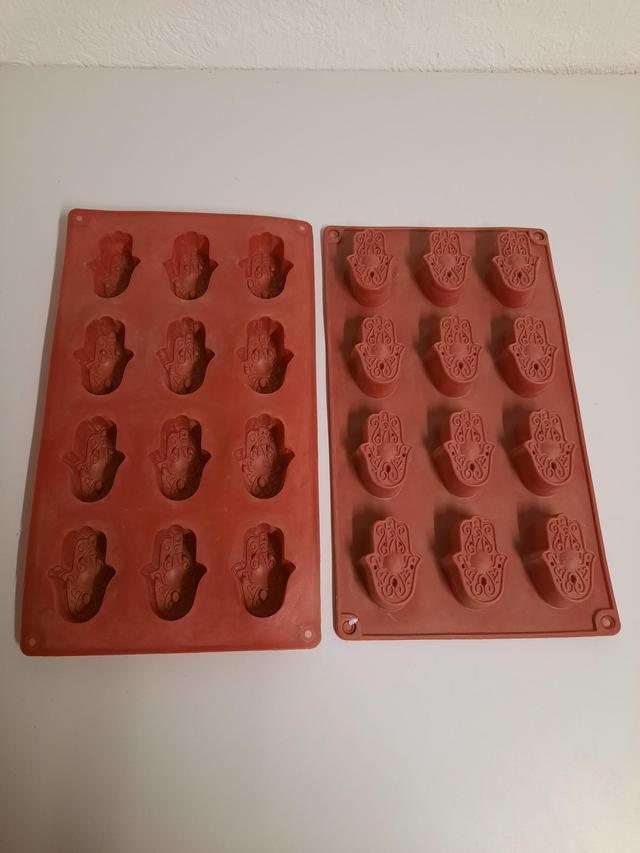Moule silicone main de fatma occasion ( lot de 2 moules ) 