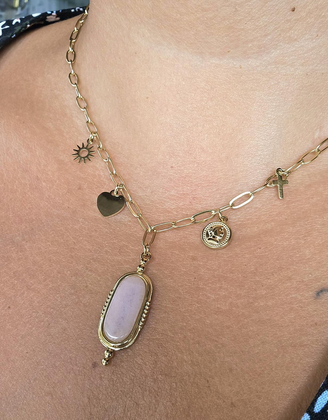 Collier "Marquise" en acier inoxydable doré et quartz rose plat