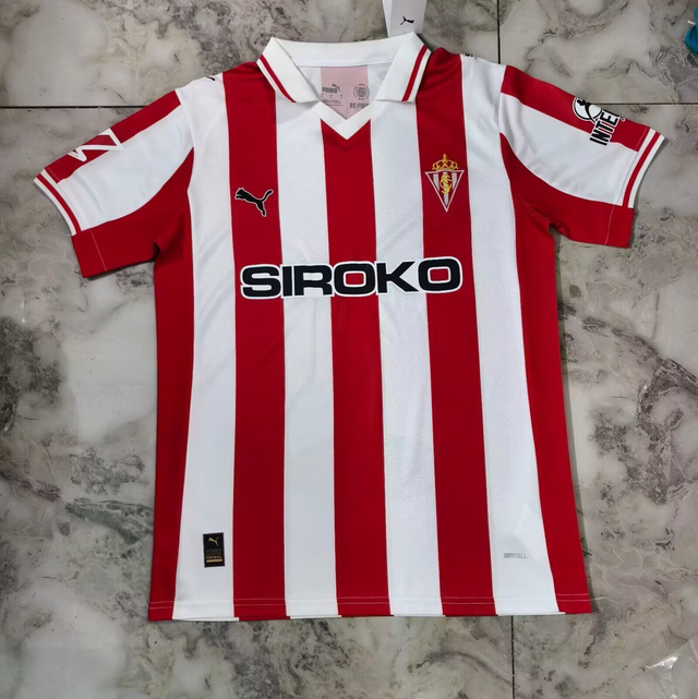 Primera equipación Real Sporting de Gijón 25, 26