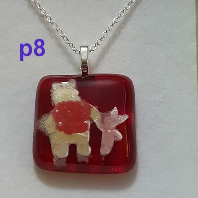 Red Pooh bear and piglet glass pendant &amp; chain p8