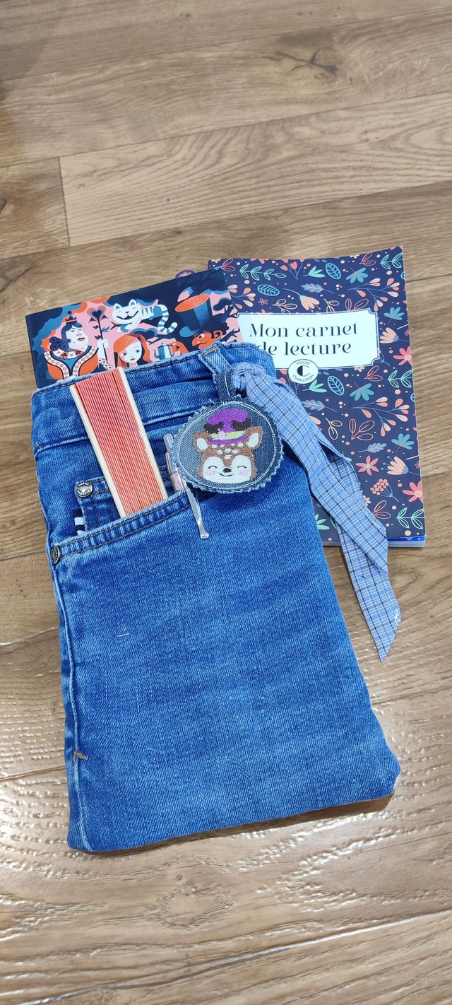 Pochette à livre jean et canevas 25*14cm