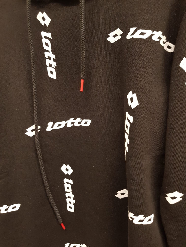 LOTTO Felpa cappuccio parlata