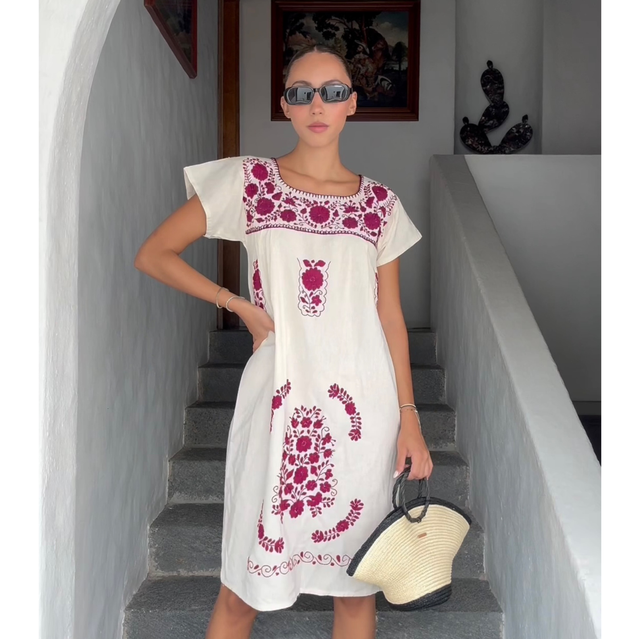 Vestido chanel magenta 