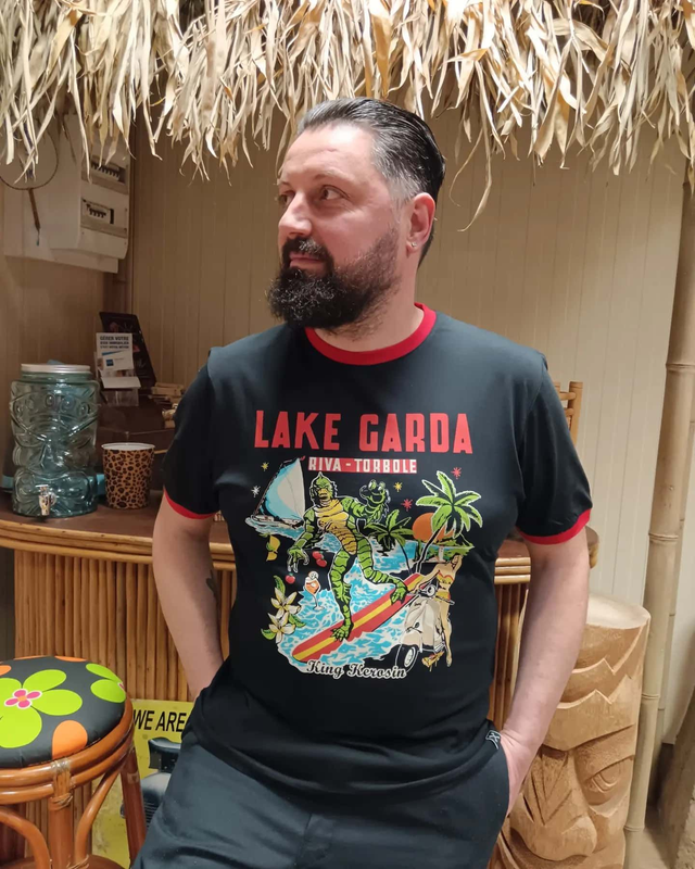 T-shirt noir "Lake Guarda"