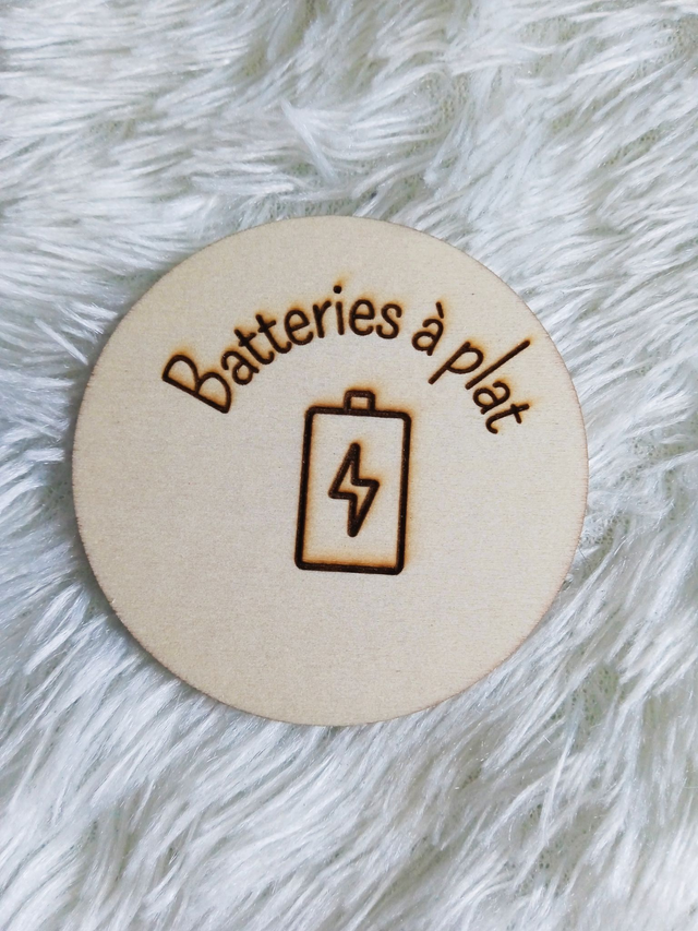 Disque accessoire "Batteries à plat" pour panneau de porte interchangeable By Romalysa
