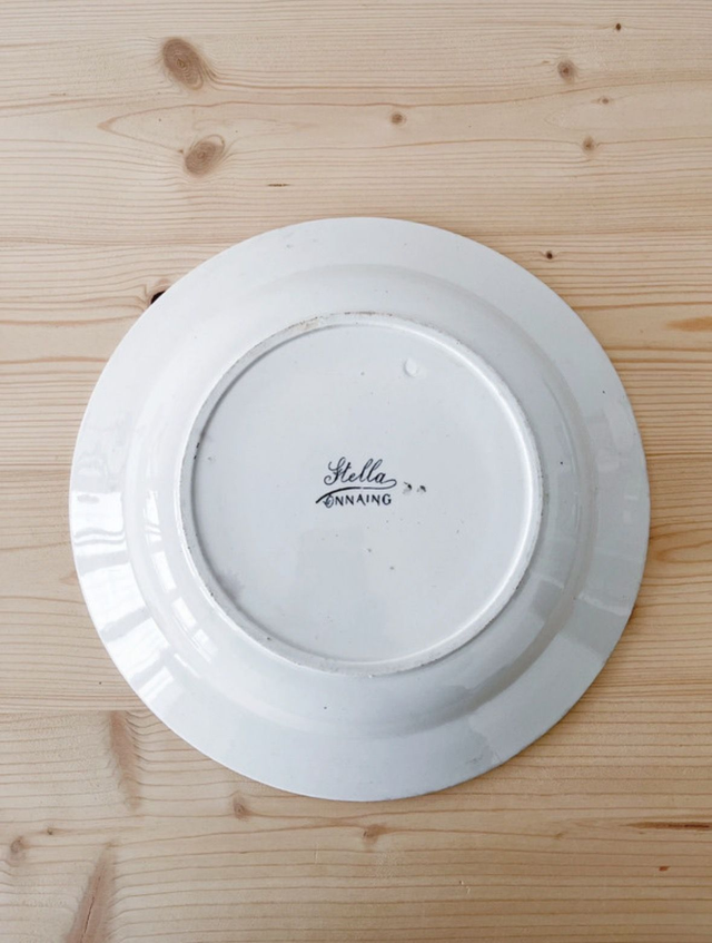 Plat creux ancien en terre de fer – Modèle Stella – Faïencerie d'Onnaing