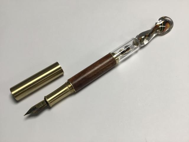 Stylo à plume réf Styp 007