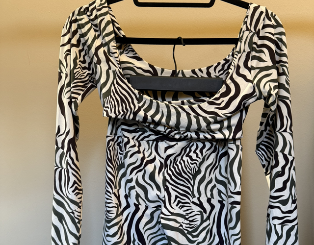 8181026 Jumpsuit hotpants  long-sleeve animal print 