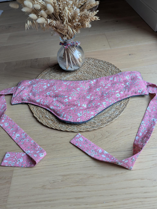 Bouillotte avec sangles