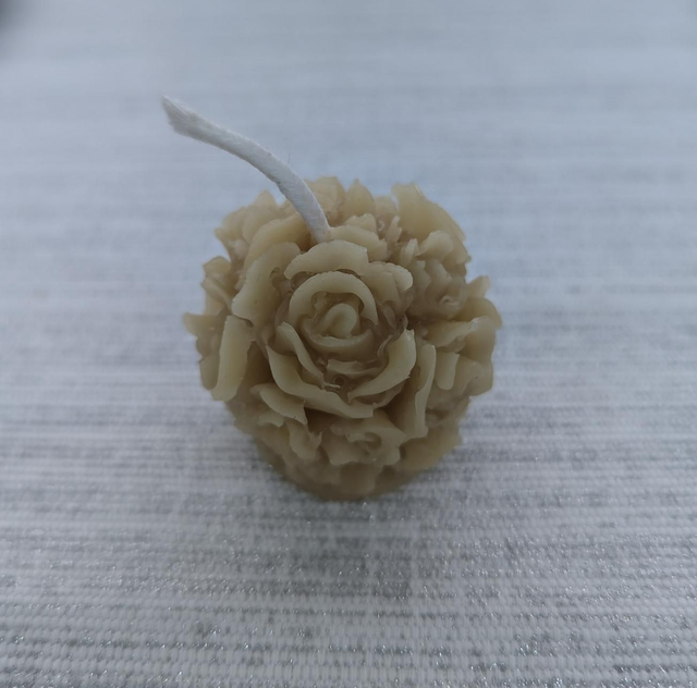 Mini Rosebush Candle (Approx 25g)