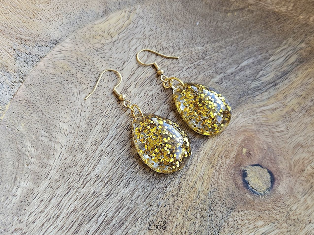 Golden Glitter (E068)