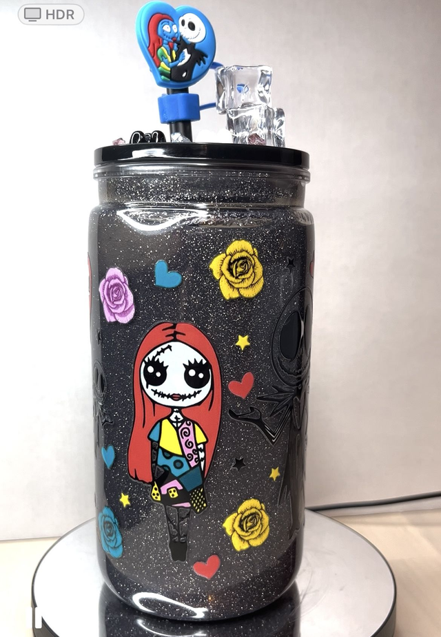GOBELET CANETTE BOULE A GLITTER   SKELLINGTON