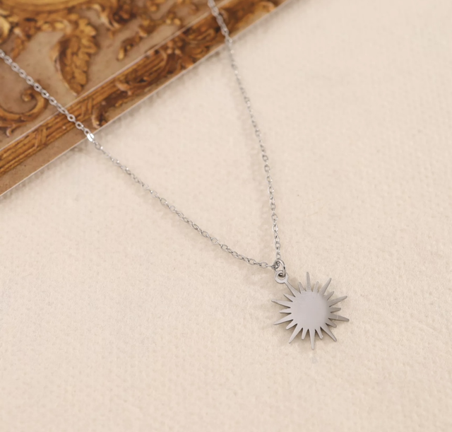 Collier Carla