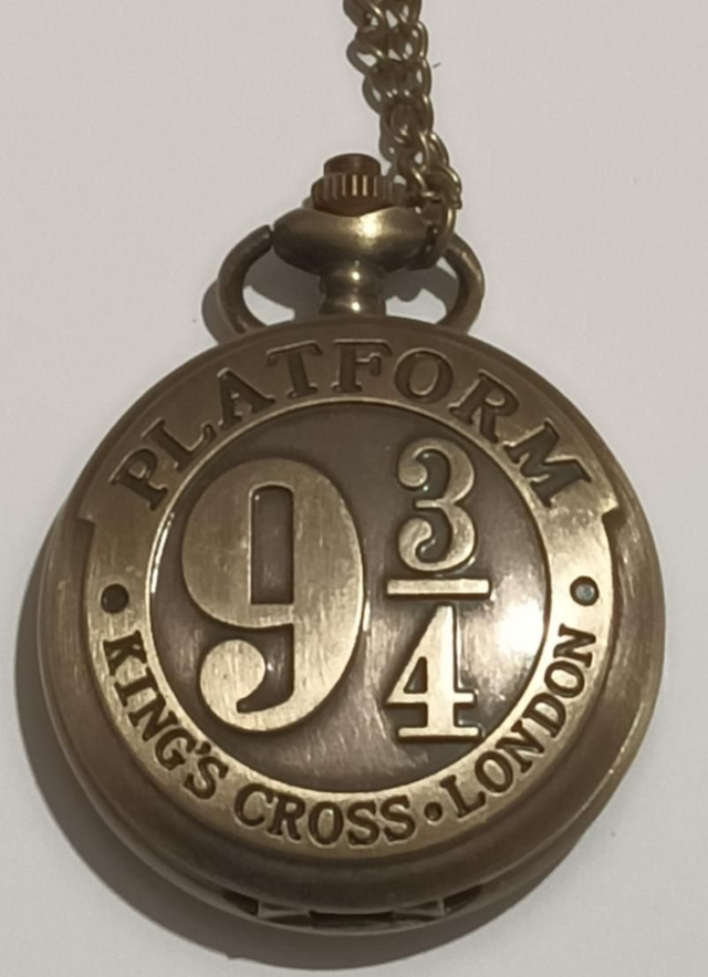 Harry Potter Platform 9 3/4 Pocket Watch 