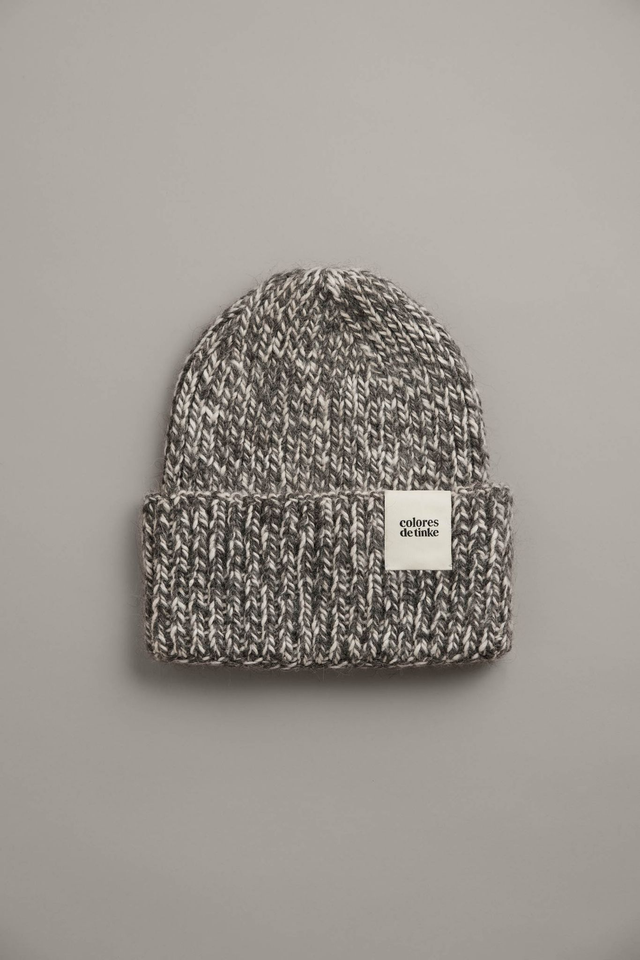 MIXTO - Grey / White - Alpaca Beanie