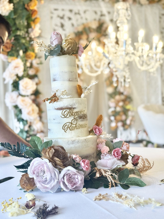 Floral 3 Tier semi naked Wedding Cake