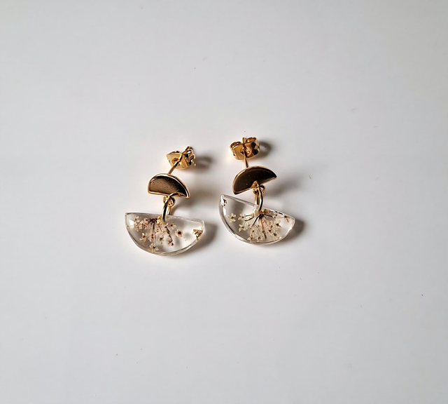 Boucles d'oreilles "Luna" Fleurs naturelles de carottes sauvages &amp; acier inoxydable doré 