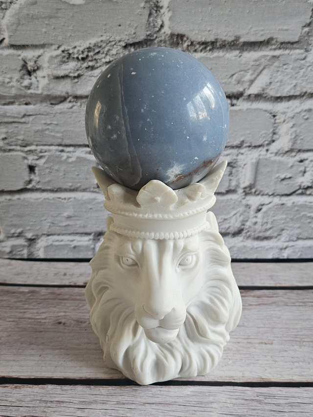 Sphère en Angélite – 389 g – Ø 6,2 cm