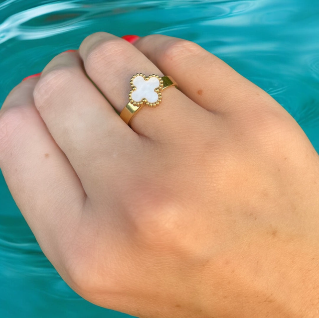 Bague Trèfle blanche