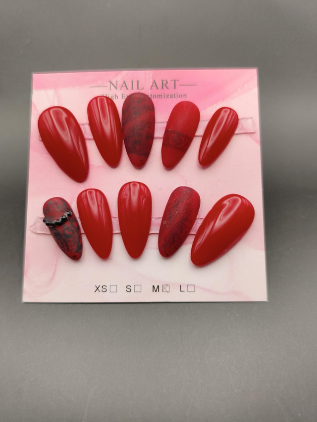 Kit Press-on rouge dentelle noire taille M