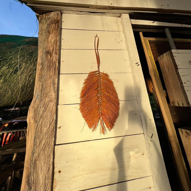 ANAHAW | DÉCORATION MURALE EN RAFFIA