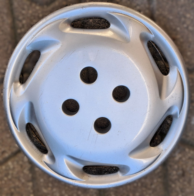 Enjoliveur Renault Clio Modèle: Gernika 13&quot; Occasion 