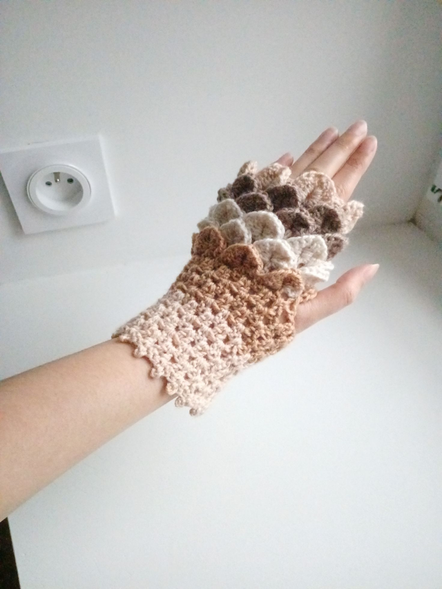 Mitaines Dragon Beige Marron 002