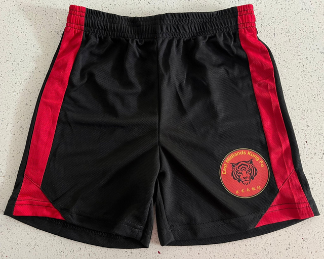 Kit bundle with shorts