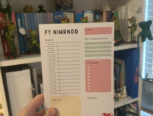 Fy Niwrnod: Daily Planner Pad