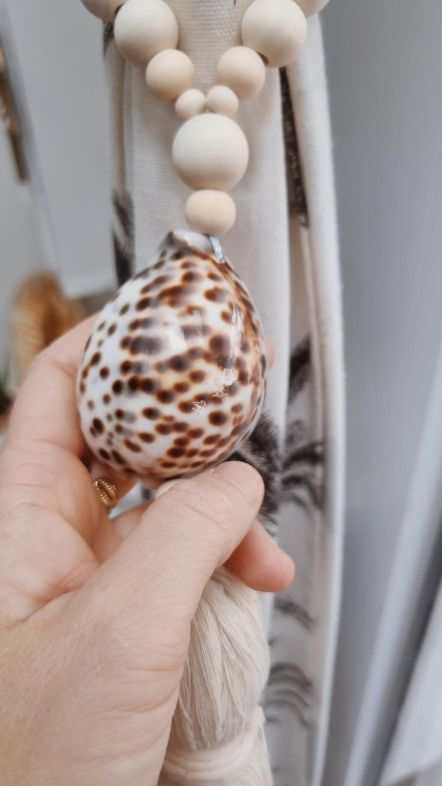 Embrasse tigris - pompon beige