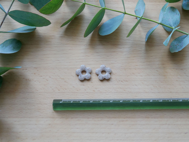 Mini bloom 5 pétales pierre