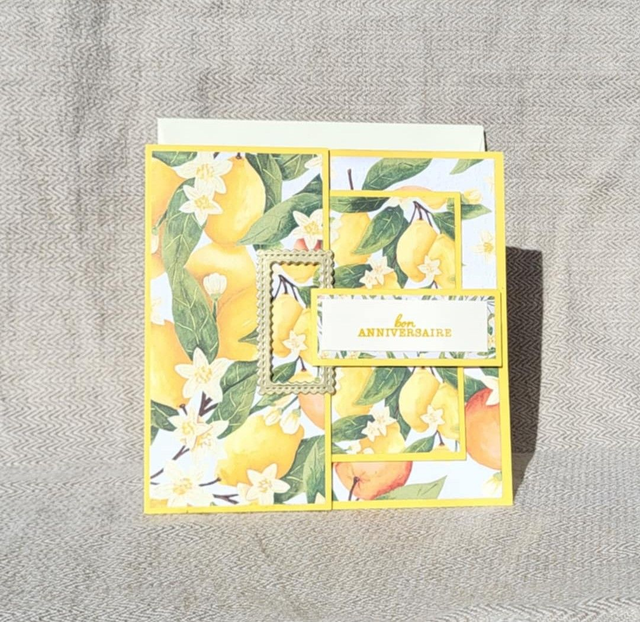 Carte Joyeux anniversaire avec boucle