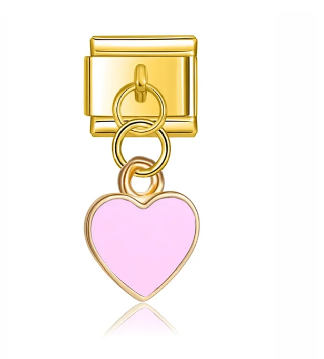 Charm Dorado con corazón colgante 