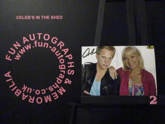 Chris Geere Authentic Autographed 6x4 Gloss Photograph (2)