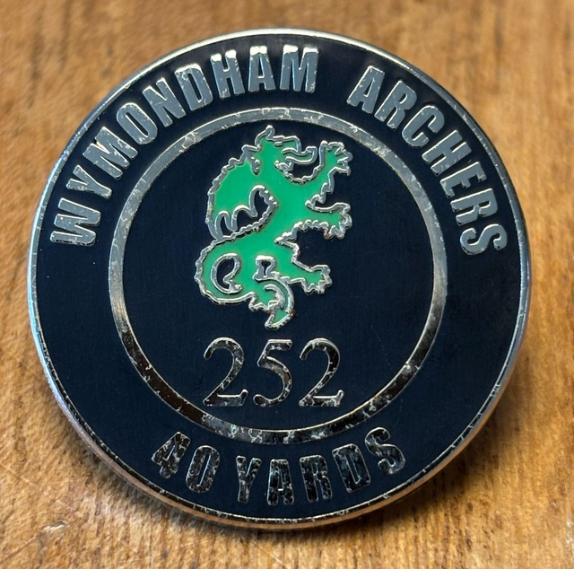 252 Badges - 40yds Black (Outdoors Only - Adjusted Distances Apply)
