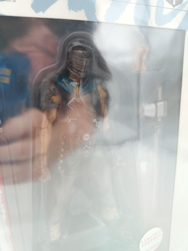 Guts The Art of War Bloody Edition Berserk figure