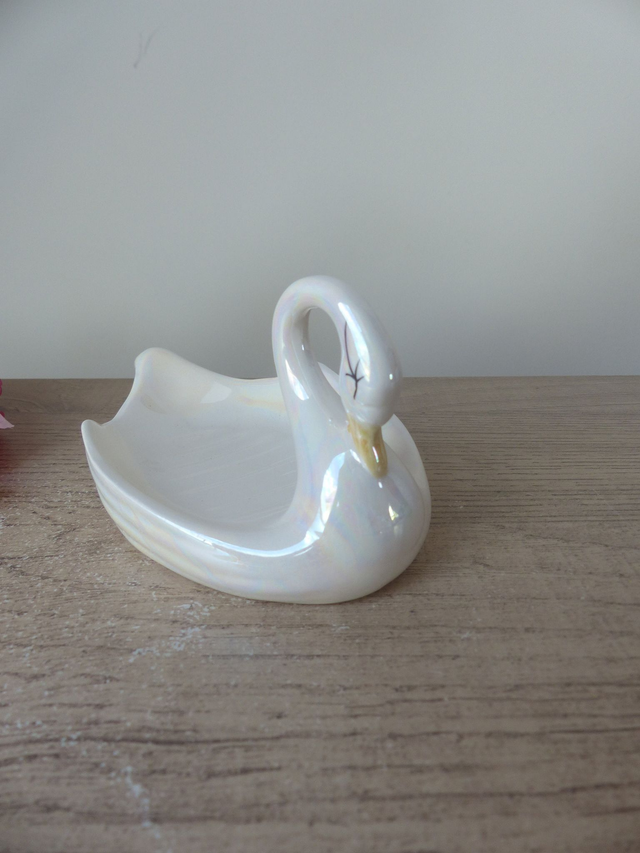 Porte-savon vintage en forme de cygne blanc irisé en céramique – Vide-poche, porte-bijoux ou porte-éponge Salle de bain, cuisine ou chambre