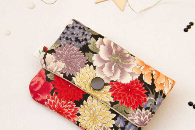 Monedero pequeño Japanese Crisantemos