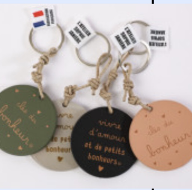 Porte clés amour/bonheur 