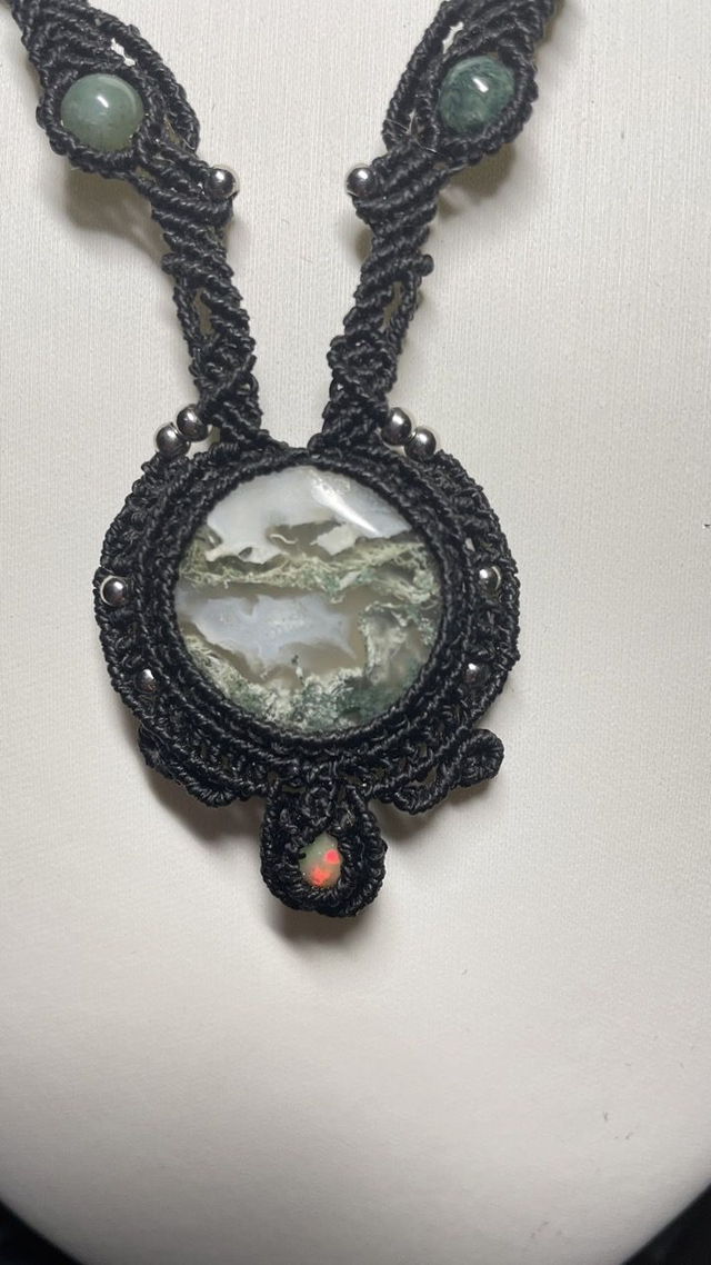 Collier Agate Mousse