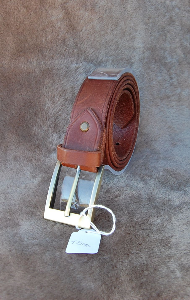 Ceintures en cuir de 35 mm de large croupon ou collet de buffle