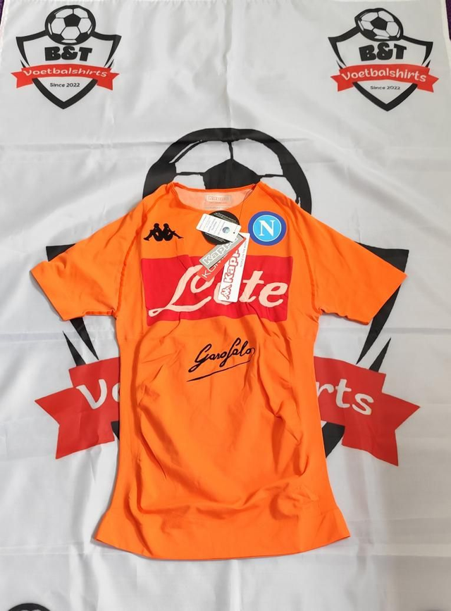 Napoli Player Issue Compression Baselayer 2016/2017