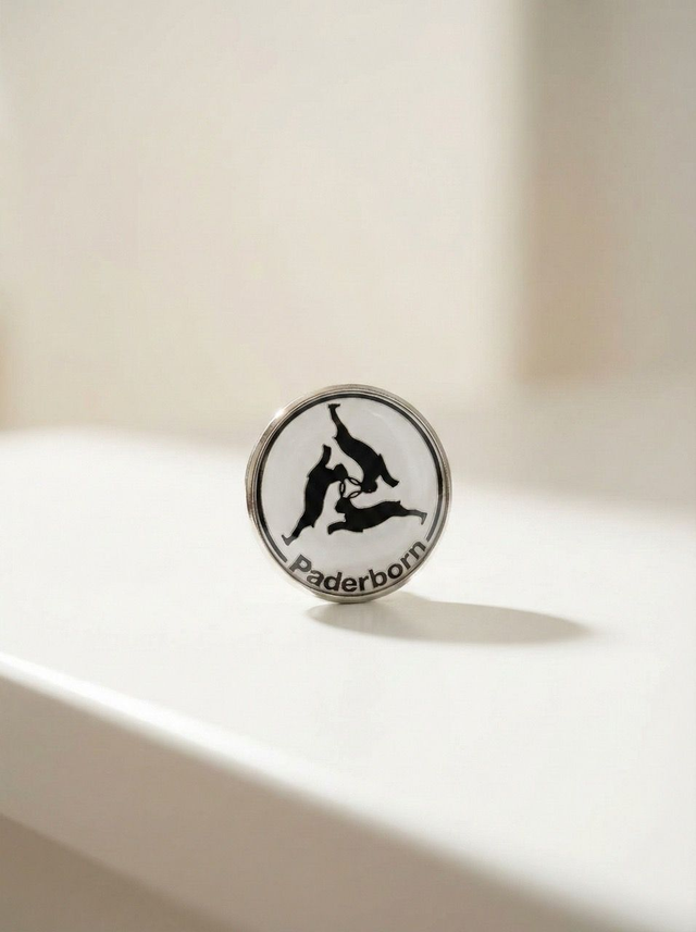 PIN – DREI HASEN FENSTER