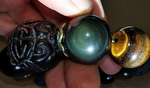 Bracelet en Obsidienne XXL (dont pierre sculptée) Oeil de tigre et Pierre de lave - 18/24mm