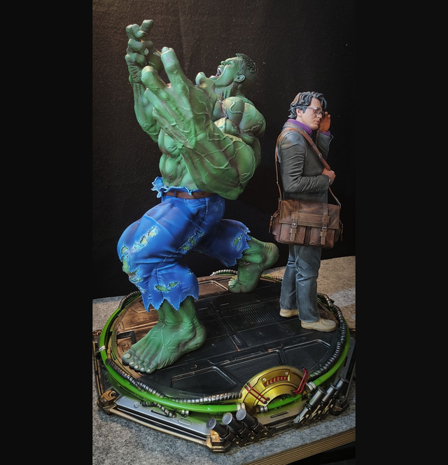 HULK &amp; BRUCE DIORAMA 1/6e Peint. VENDU [dispo à la commande]