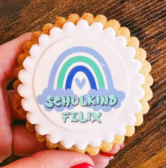 EINSCHULUNG & SCHULE