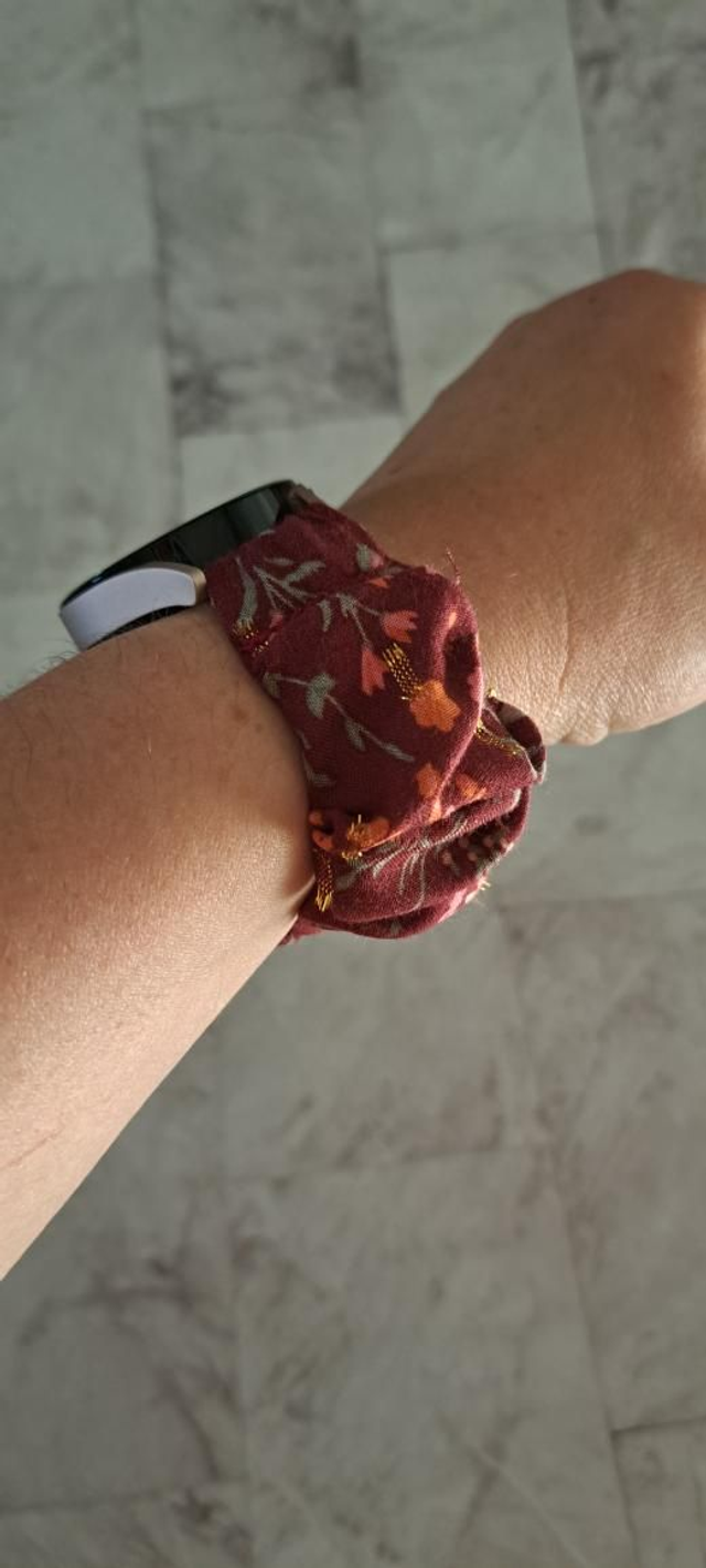Bracelet chouchou pour montre fleuri vigne