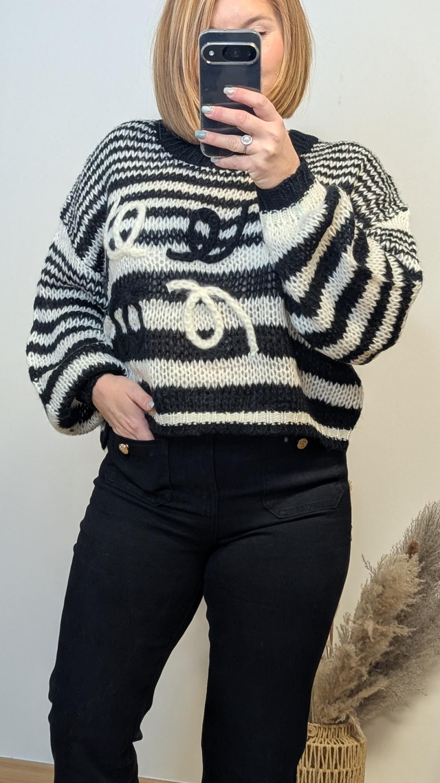 Ref P008 pull Amanda noir TU 38/44 